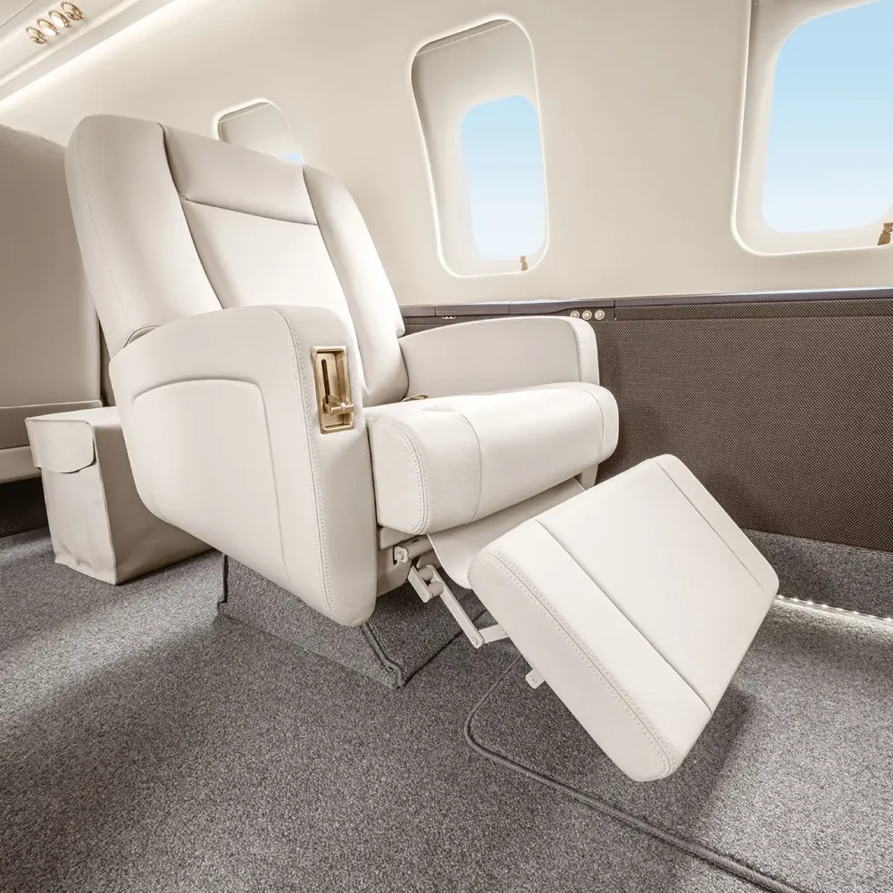 0593_Bombardier_challenger_605_cc_07 bombardier challenger 605, Interior Refurbishment, aerovisto group,