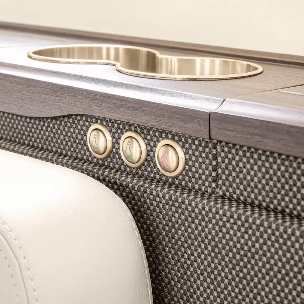 0638_Bombardier_challenger_605_cc_07 bombardier challenger 605, Interior Refurbishment, aerovisto group,