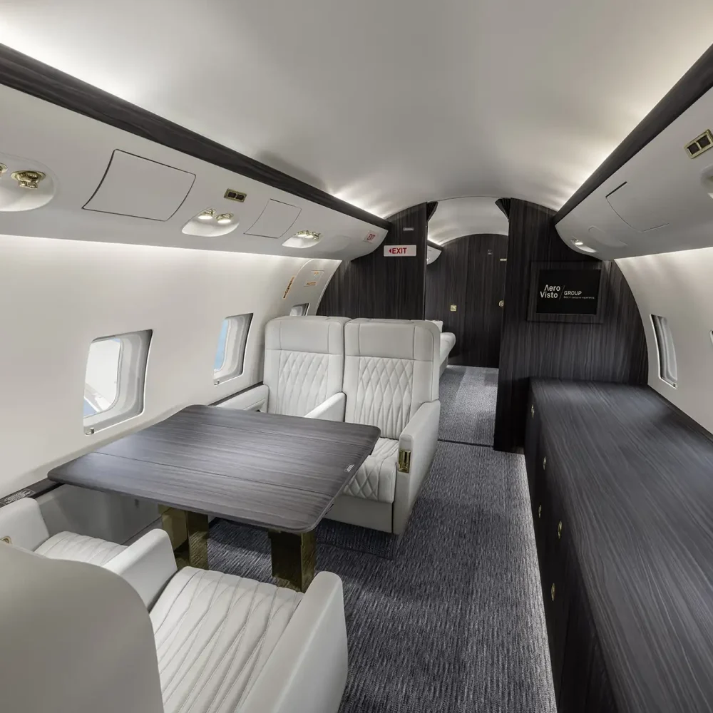 Bombardier Challenger 850, Aircraft interior,